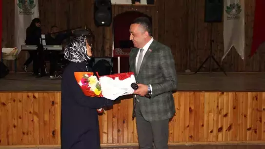 Yılın Annesi: Fatma Kahraman'a Duygusal Ödül