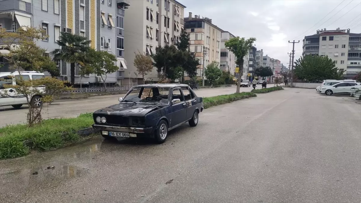 Mudanya'da Otomobil Yangını