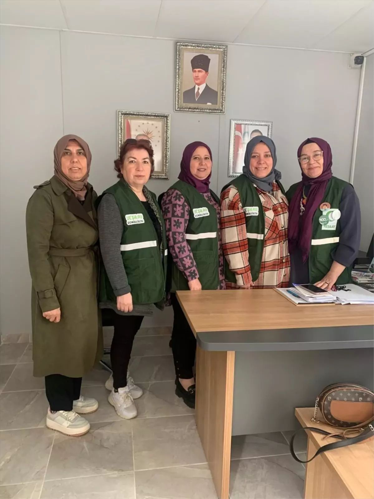 Yeşilay Kadın Komisyonu Muhtarları Ziyaret Etti