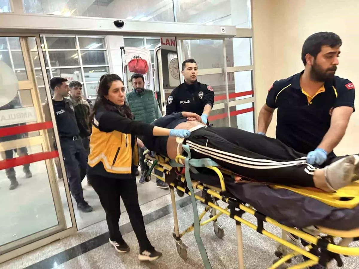 Adıyaman'da Feci Kaza: 3 Yaralı