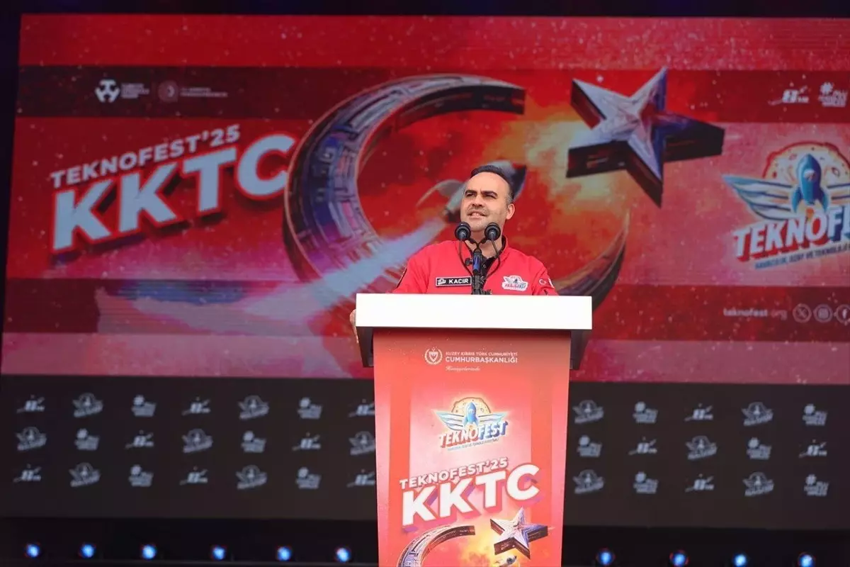 Bakan Kacır, TEKNOFEST KKTC'nin kapanış töreninde konuştu Açıklaması