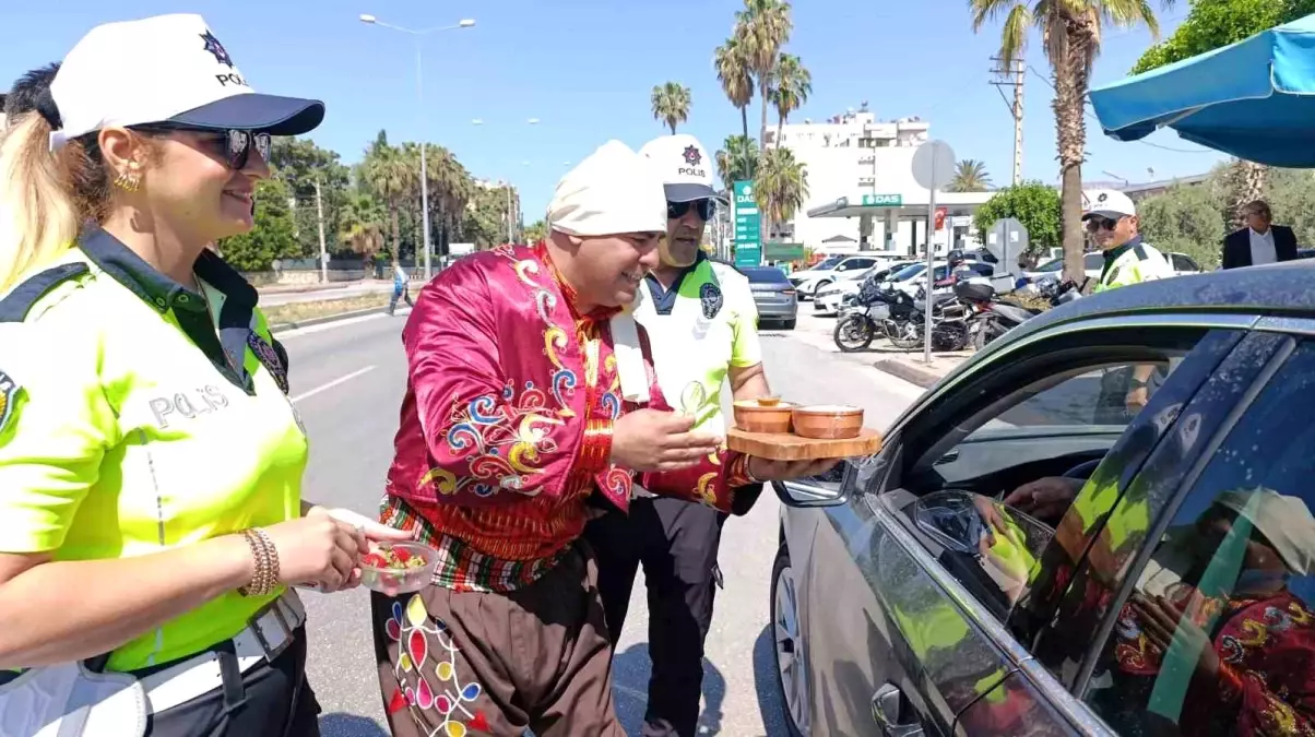 Silifke'de Trafik Haftası İkramı