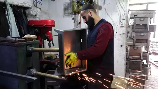 Van'da Piknik Coşkusu ve Mangal Üretimi
