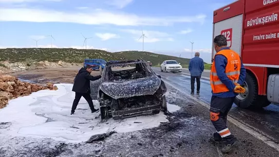 Nurdağı'nda Otomobil Yangını