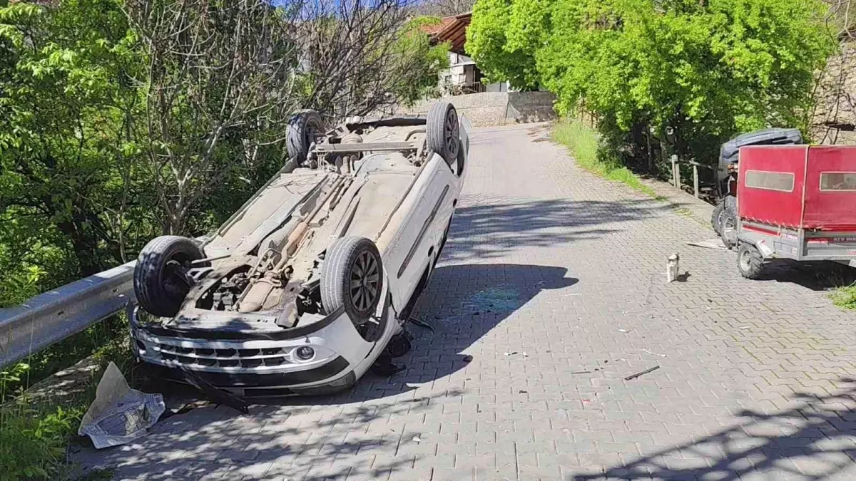 Safranbolu'da Ters Dönan Araç Kazası