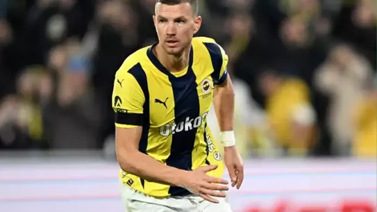 Edin Dzeko'dan sürpriz açıklama! Herkesin kafasını karıştırdı