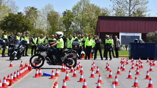 Samsun'da Motosikletli Polis Kursu Denetimi