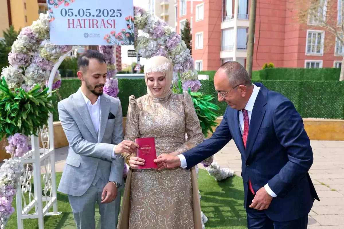 Konya'da 05.05.2025 Tarihinde 42 Çift Nikah Kıydırdı