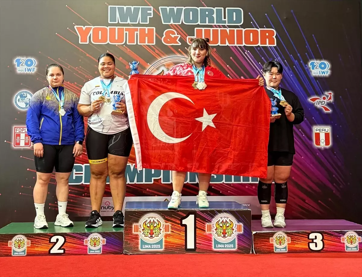 Fatmagül Çevik Dünyada Şampiyon!