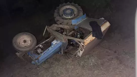 Yenice'de Traktör Devrildi: 80 Yaşındaki Sürücü Hayatını Kaybetti