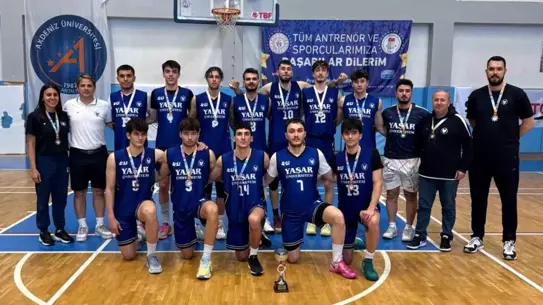 Yaşar Üniversitesi Basketbol Takımı Süper Lig'e Yükseldi