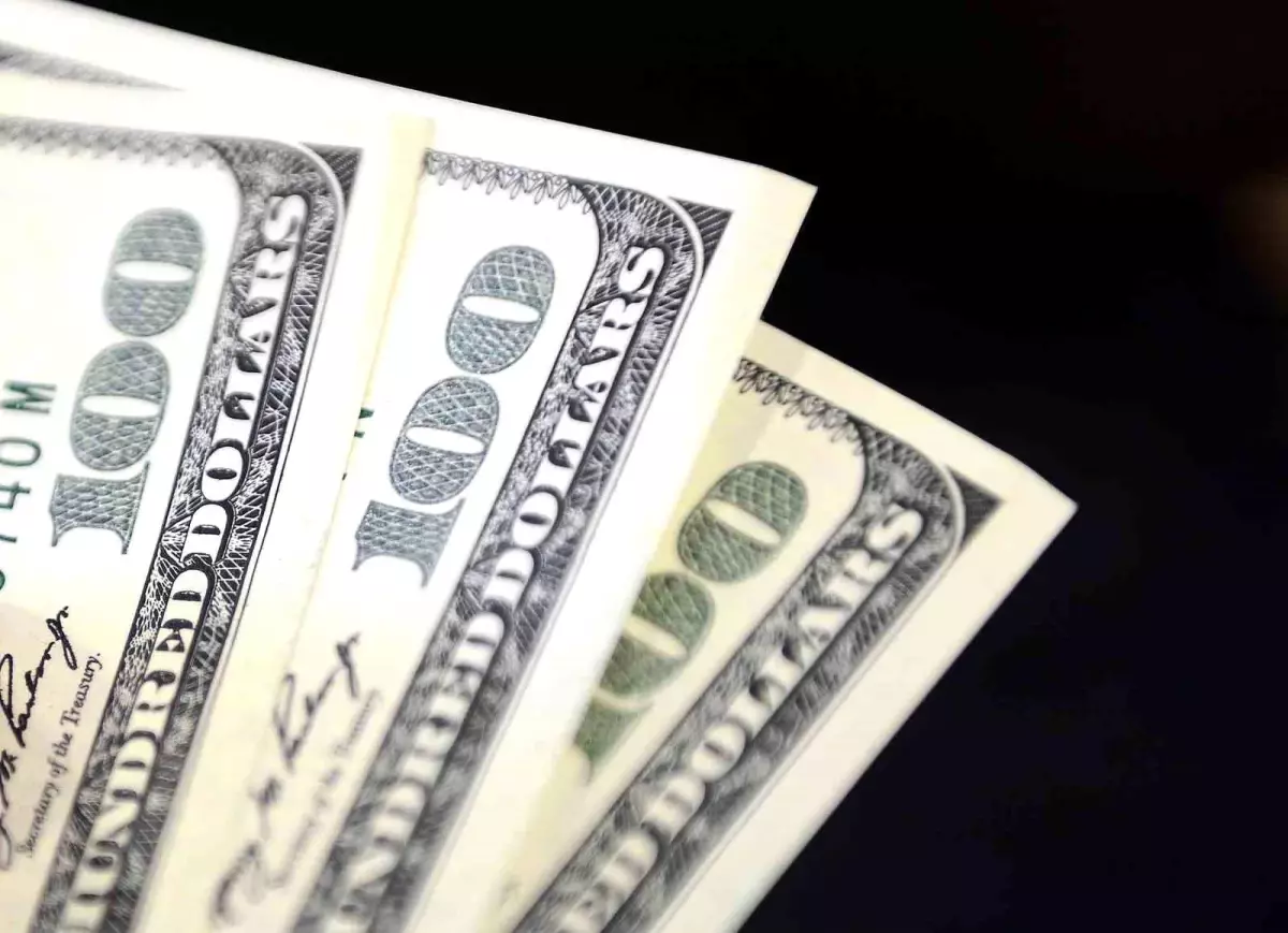 Dolar ve Euro'da Gün Başlangıcı