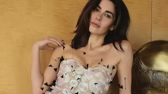 Nesrin Cevadzade'den cesur Hıdırellez pozu