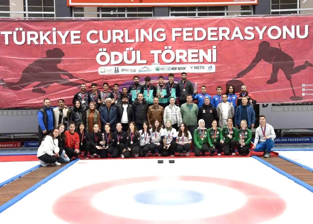 Curling 2. Lig Finalleri'nin Kazananları Belli Oldu