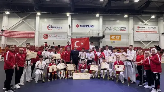 Milli Wushu Takımı'ndan 20 Madalya