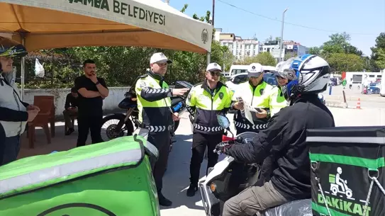 Motosiklet Sürücülerine Trafik Bilgilendirmesi