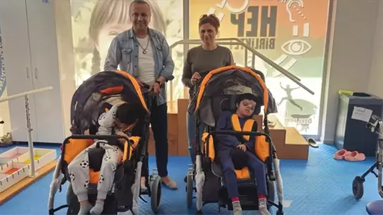 Engelli Araçları İhtiyaç Sahibi Çocuklara Teslim Edildi