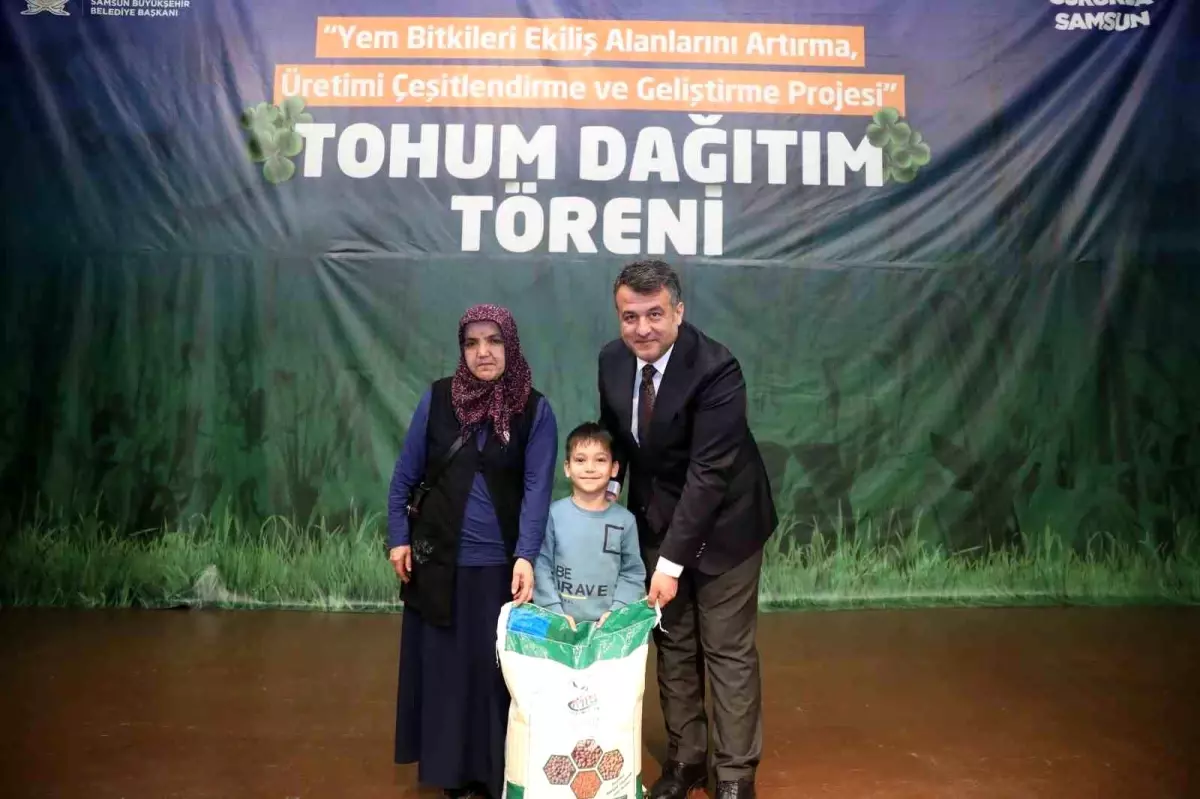 Samsun'da Çiftçilere Tohum Dağıtımı ve Tarımsal Proje Tanıtımı