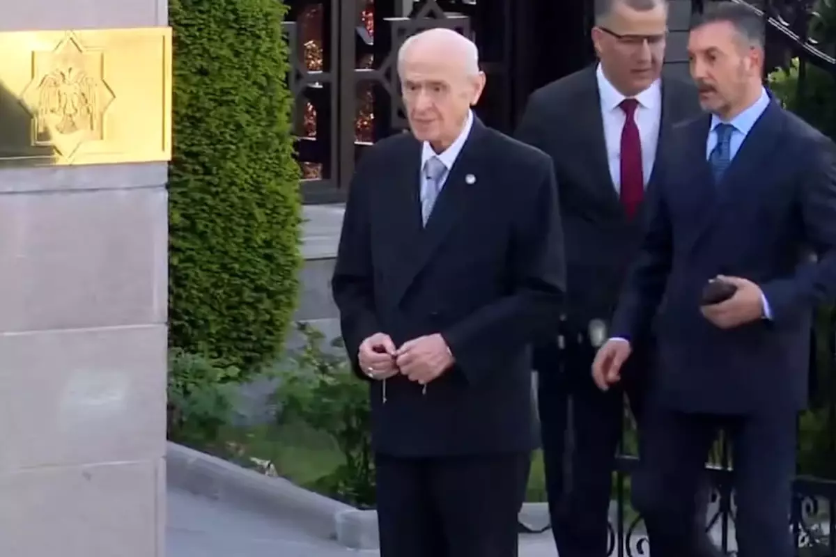 Erdoğan ile Bahçeli görüşmesi başladı