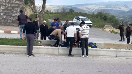 Tosya'da Motosiklet Kazası: Sürücü Ağır Yaralandı