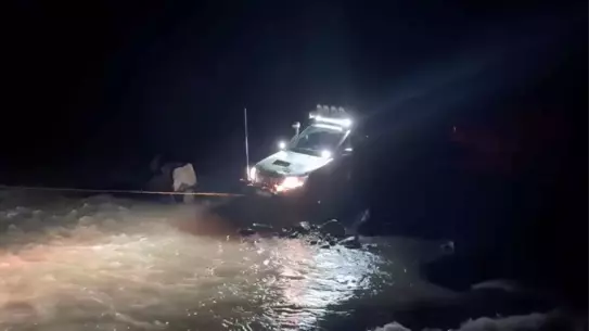 Yamaçtan Düşen Vatandaş Kurtarıldı