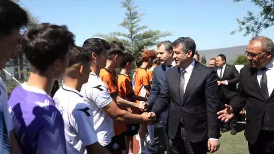 Vezirköprü'de Coşkulu Bahar Şenliği Düzenlendi