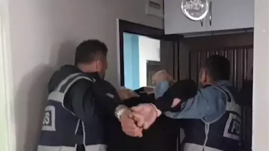 Kayseri'de Hırsızlık Sebebiyle Aranan Şahıs Yakalandı