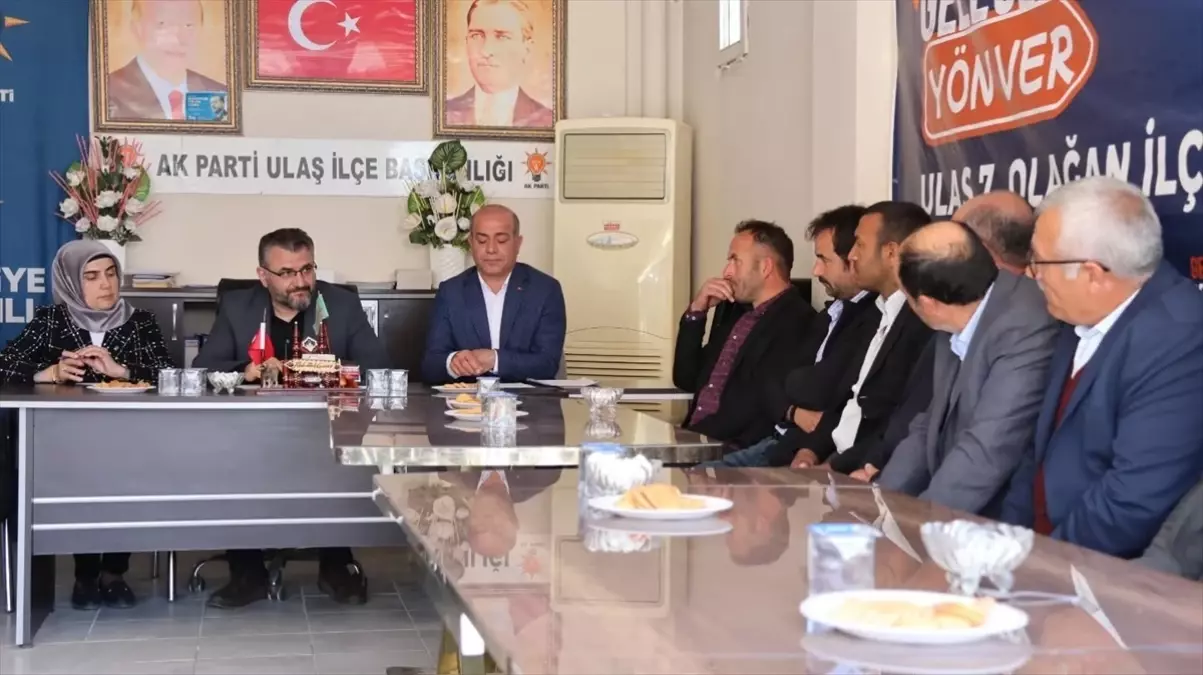 Tanrıverdi, Ulaş'ta Esnafları Dinledi
