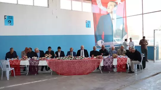 Şarkışla'da Çiftçiler Şükür Duası Düzenledi