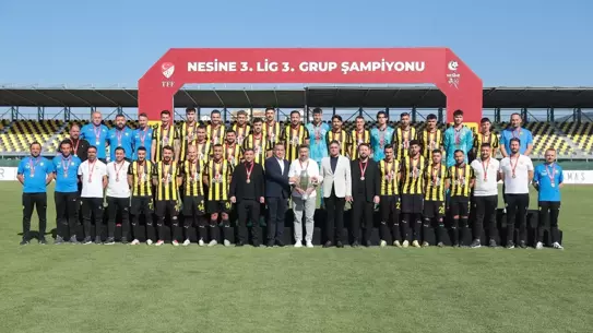 Aliağa Futbol, Namağlup Şampiyon Oldu