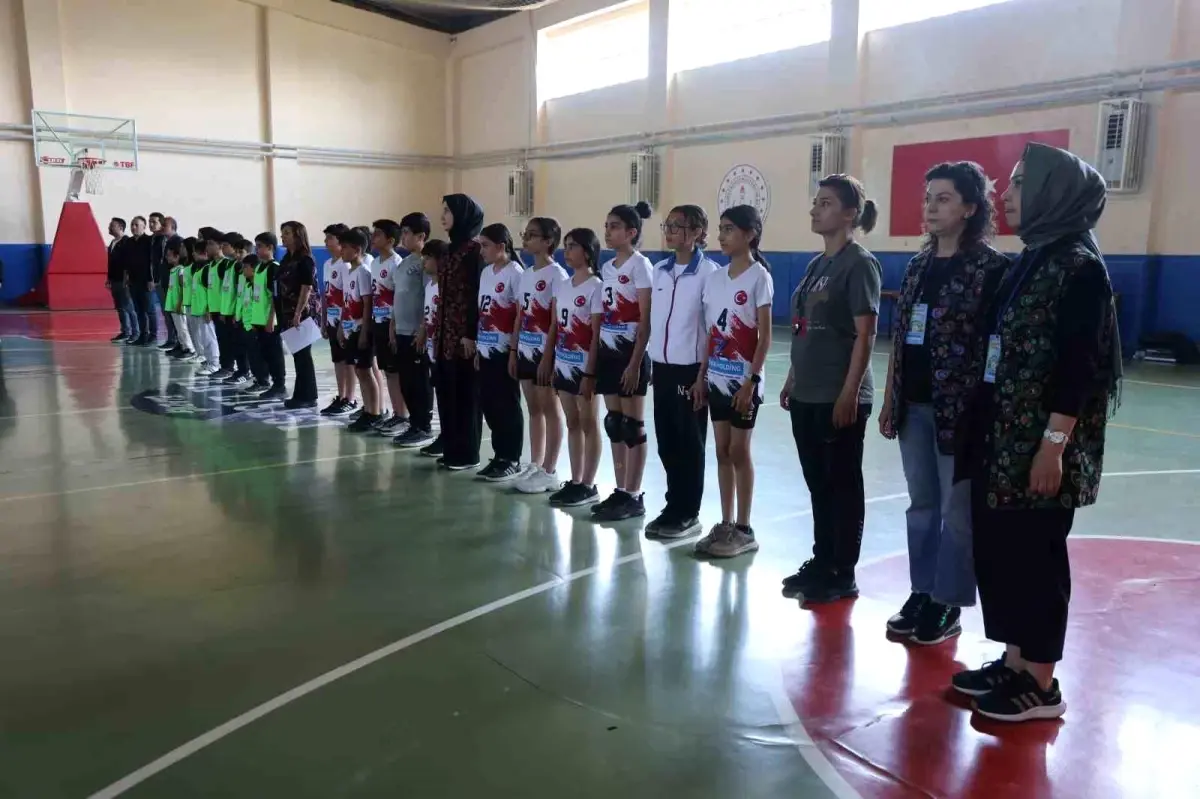 Elazığ'da Geleneksel Çocuk Şenliği