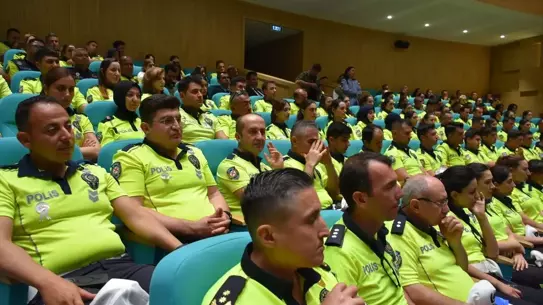 Trafik Güvenliği Haftası İzmir'de Kutlandı