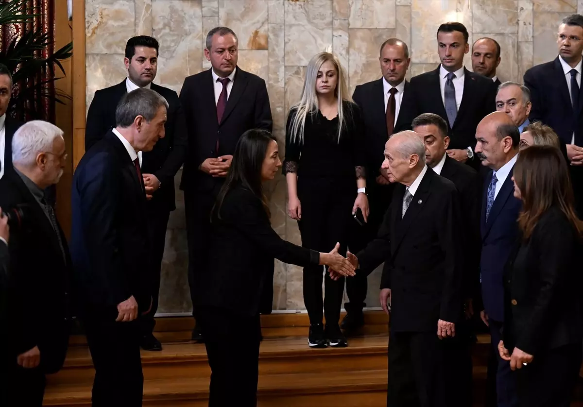 Bahçeli'den Önder'e Taziye Ziyareti