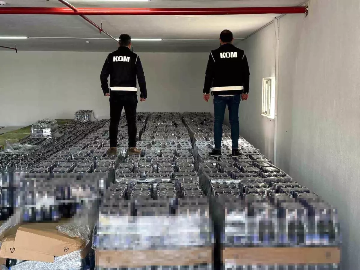 Antalya'da Büyük Kaçakçılık Operasyonu