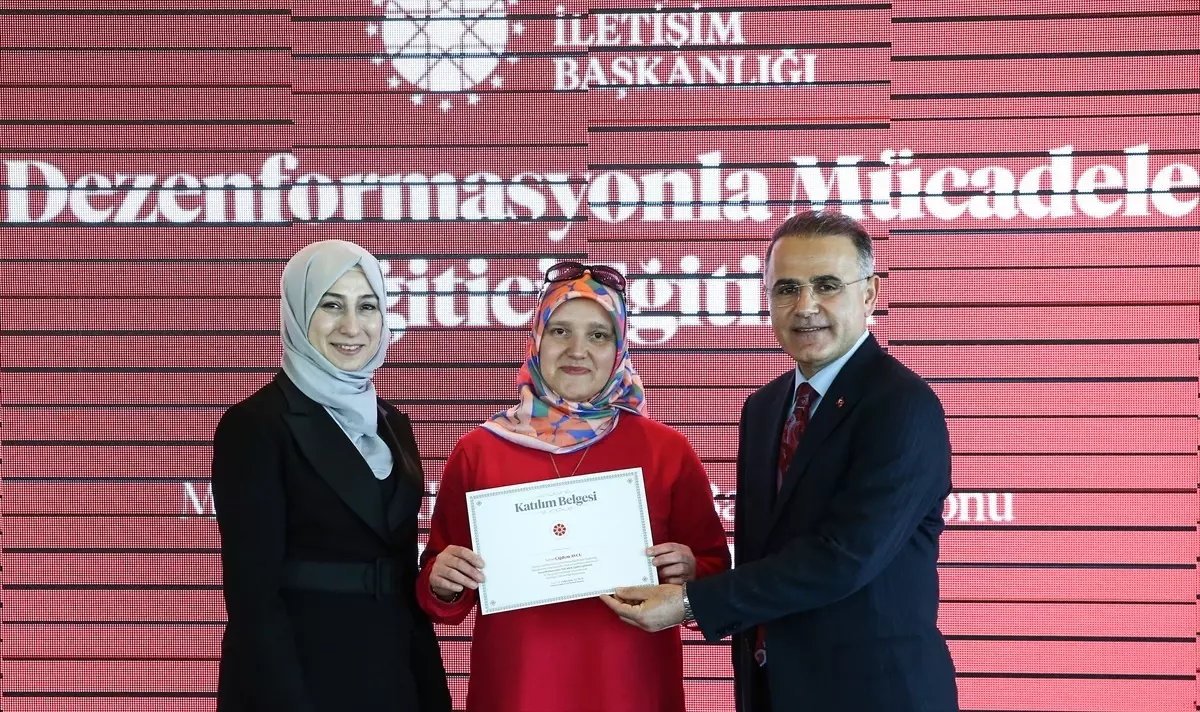 Dezenformasyonla Mücadele Eğitimi Bursa'da