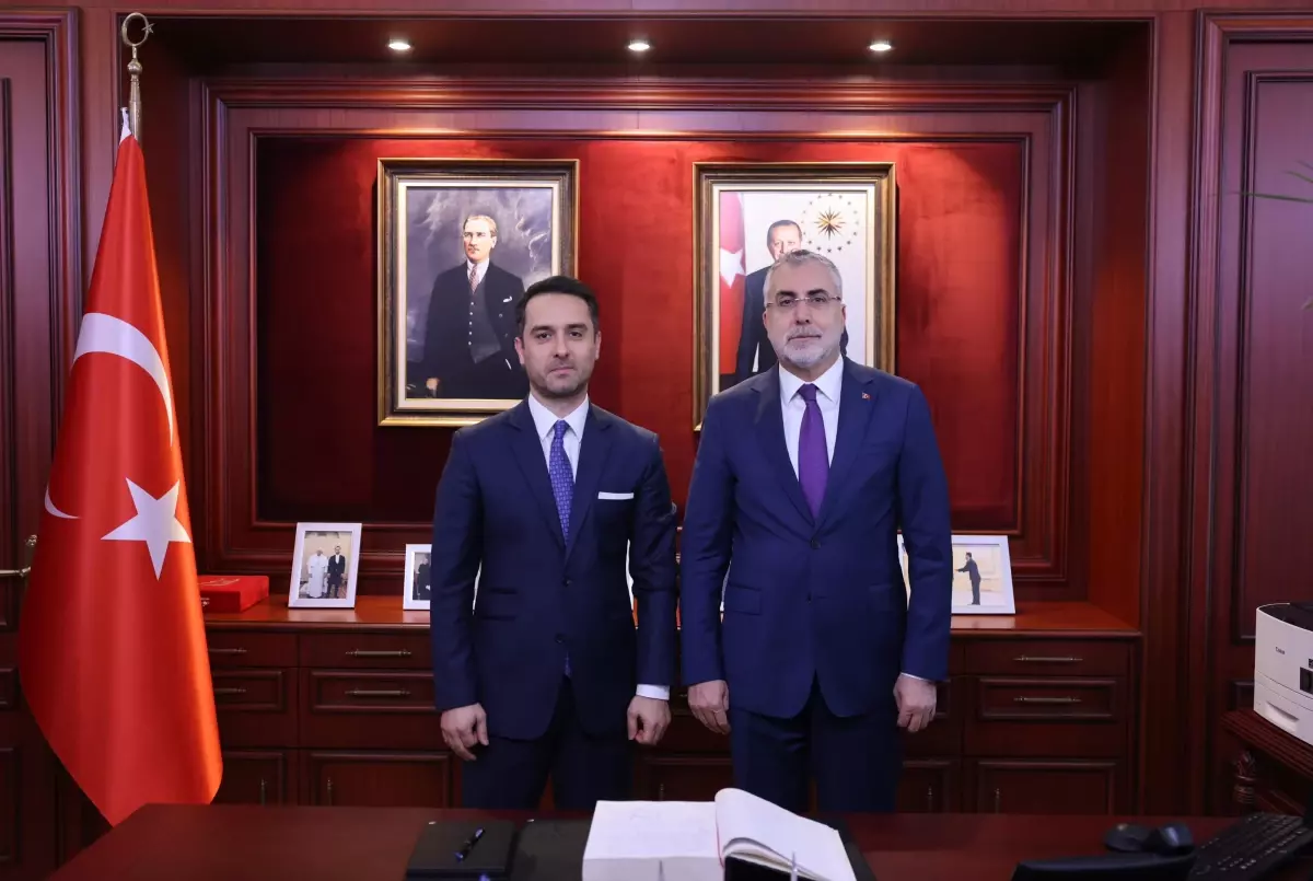 Bakan Işıkhan Taşkent Büyükelçiliği'ni Ziyaret Etti
