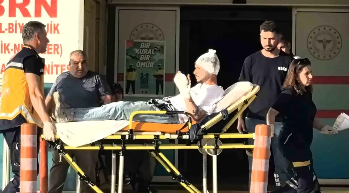 İnegöl'de Bıçaklı Kavga: 1 Yaralı