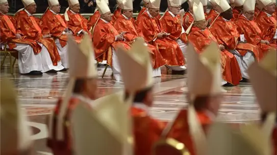 Papalık bilmecesi! En uzun seçim 1006 gün sürdü, içeriye yiyecek sokulması yasak