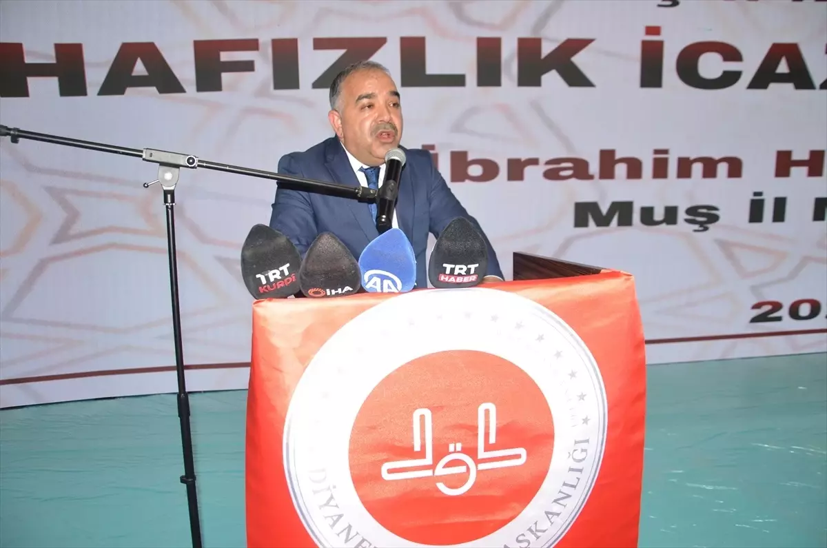 Muş'ta 300 Hafıza İcazet Töreni
