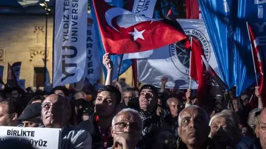CHP'den Yolsuzluk Protestosu