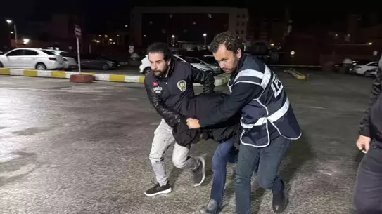 Sivas'ta Kardeş Cinayeti Zanlısı Yakalandı