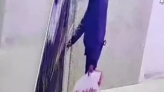 Şüphelinin Apartmana Girişi Kamerada
