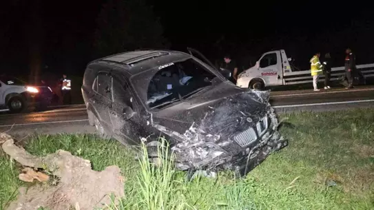 Bursa'da Lüks Otomobil Kazasında 3 Ölüm