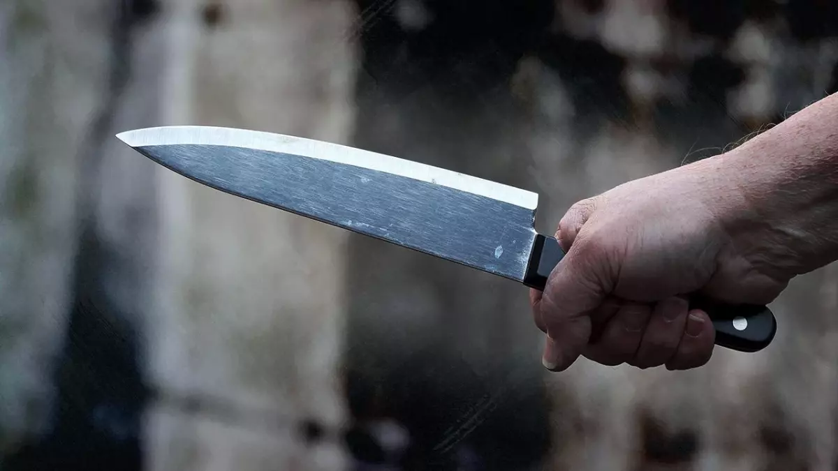 Kaliforniya'da Bıçaklı Saldırı: 1 Ölü, 2 Yaralı
