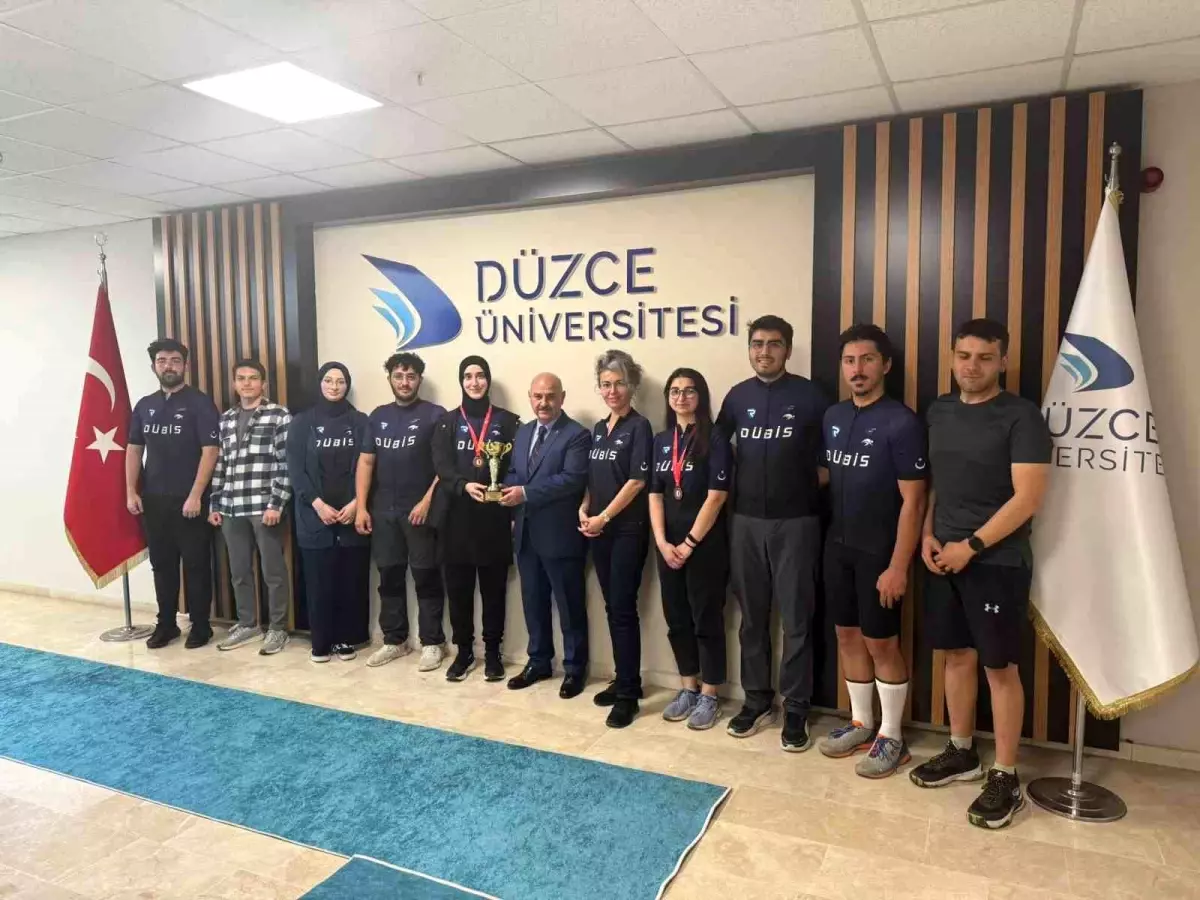 Düzce Üniversitesi'nden Dağ Bisikletinde Başarı
