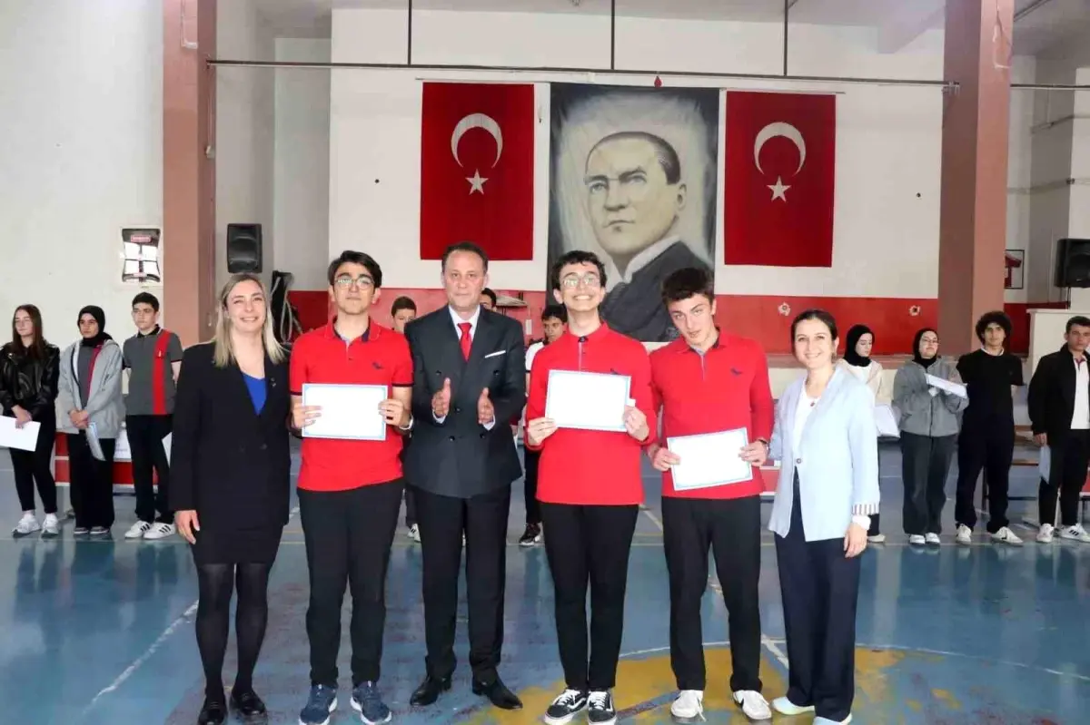 Bozüyük'te Liseler Arası Kültür Yarışması