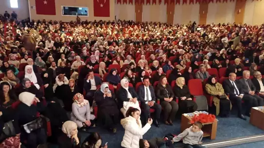 Erzurum'da 'Ailede Rol Dağılımı ve Sorumluluklar' Konulu Söyleşi Gerçekleşti