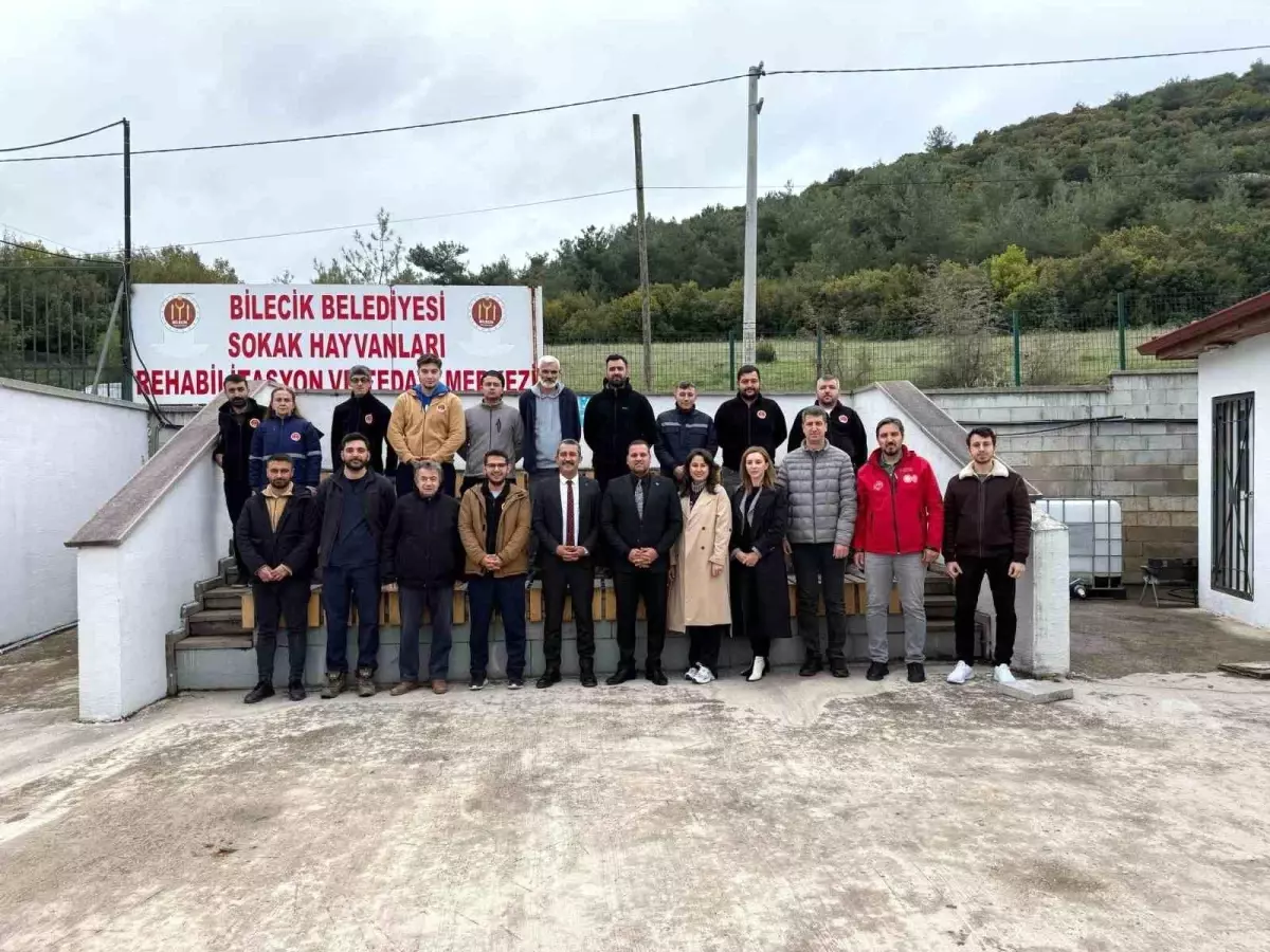 Gemlik Belediye Başkan Yardımcısı Bilecik Sokak Hayvanları Merkezini Ziyaret Etti
