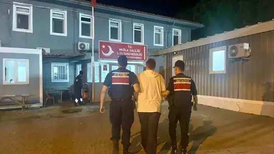 Fethiye'de Uluslararası Aranan Şahıs Yakalandı