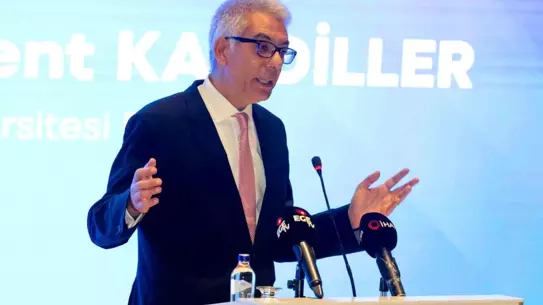 24. Uluslararası İşletmecilik Kongresi İzmir'de Gerçekleşti